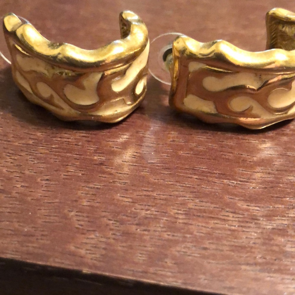 Beautiful Gold Earrings